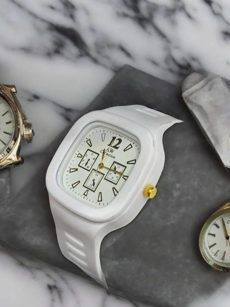 Watch Straps   Note: There might be slight color differences as a result of varying lighting and monitor effects